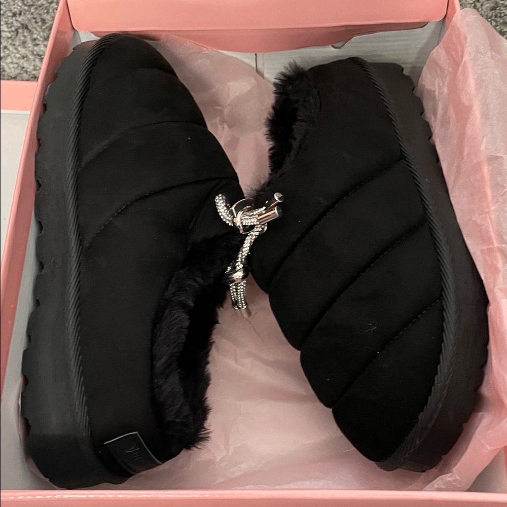 Juicy Couture Black Slippers-NWT - Picture 6 of 6